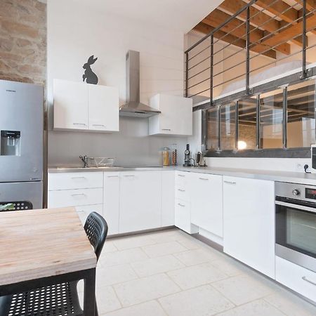 Guestready - Bright And Cosy Loft Near Part Dieu Metro Lyon Exteriör bild