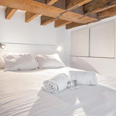 Guestready - Bright And Cosy Loft Near Part Dieu Metro Lyon Exteriör bild