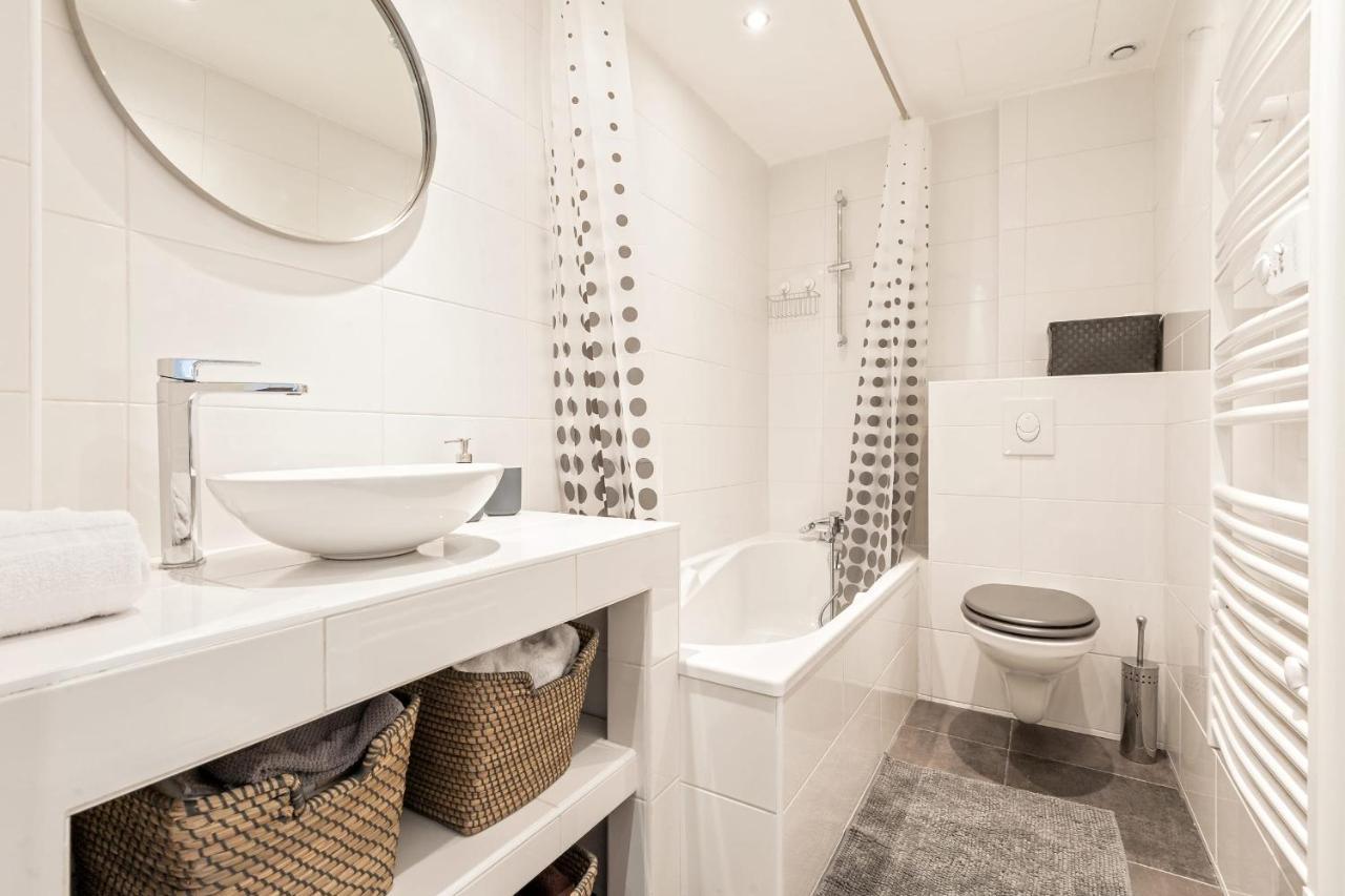 Guestready - Bright And Cosy Loft Near Part Dieu Metro Lyon Exteriör bild